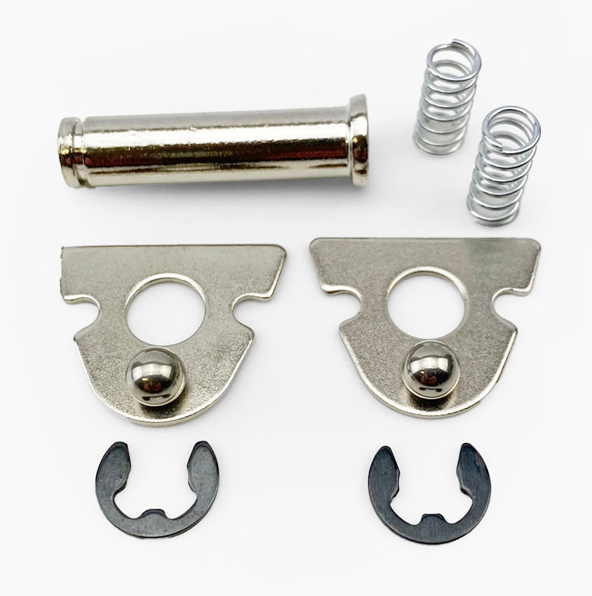 FOOT PEG SET SUZUKI REAR, 43611-41G00, 43621-41G00