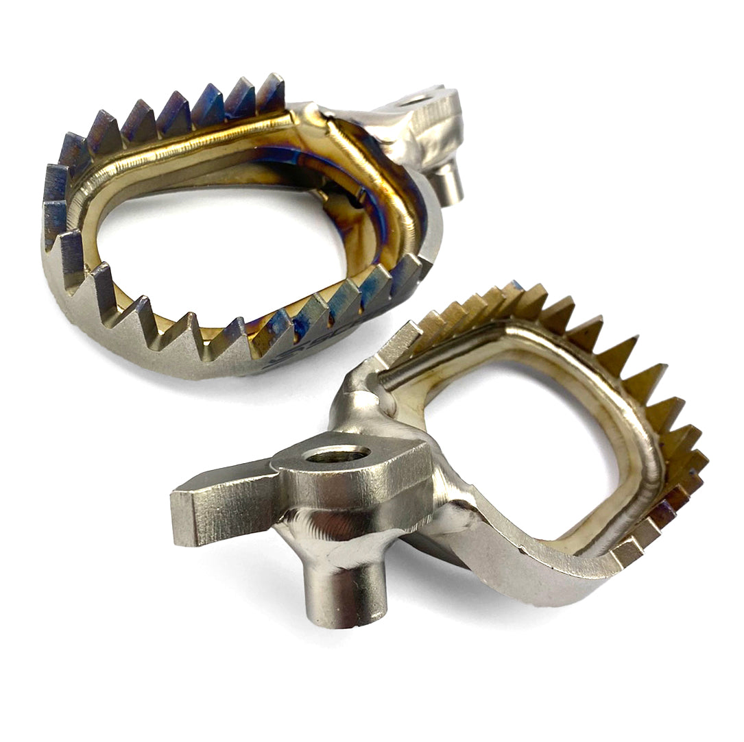 FOOT PEGS TITANIUM ANTI-MUD YZ450F 2023 YAMAHA, SCAR RACING S1517AM