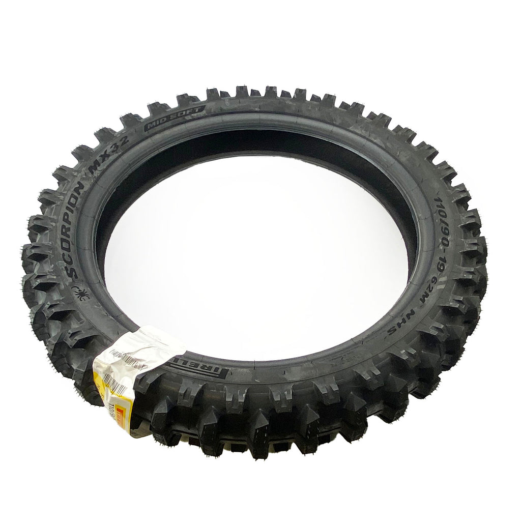 19-110/90 MX32 MID SOFT 62M, PIRELLI SCORPION TYRE 4574900 NEW 2025 MX32
