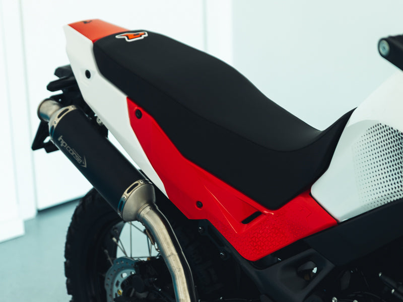 PLASTIC KIT WITH SEAT TRANSALP 750 R-TECH RED BLACK WHITE R-KITALP-RS1-024