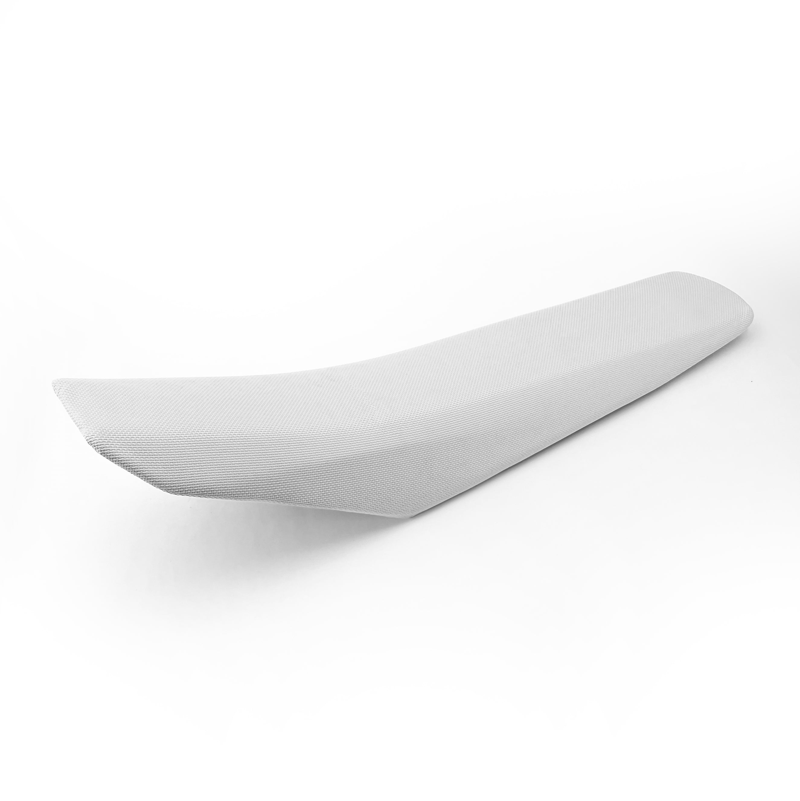 UNIVERSAL GRIPPY WATERPROOF SEAT COVER WHITE 1000MMX460MM