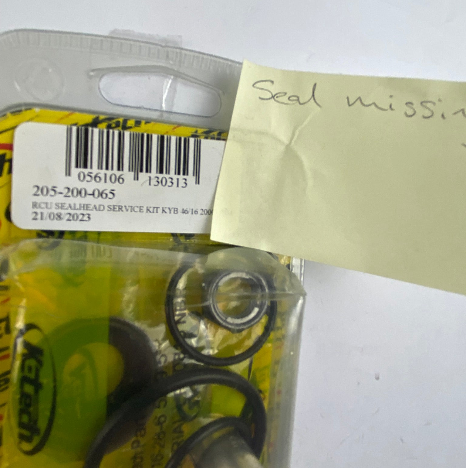 RETURNED, DAMAGED, FITTED, SOILED - NON REFUNDABLE