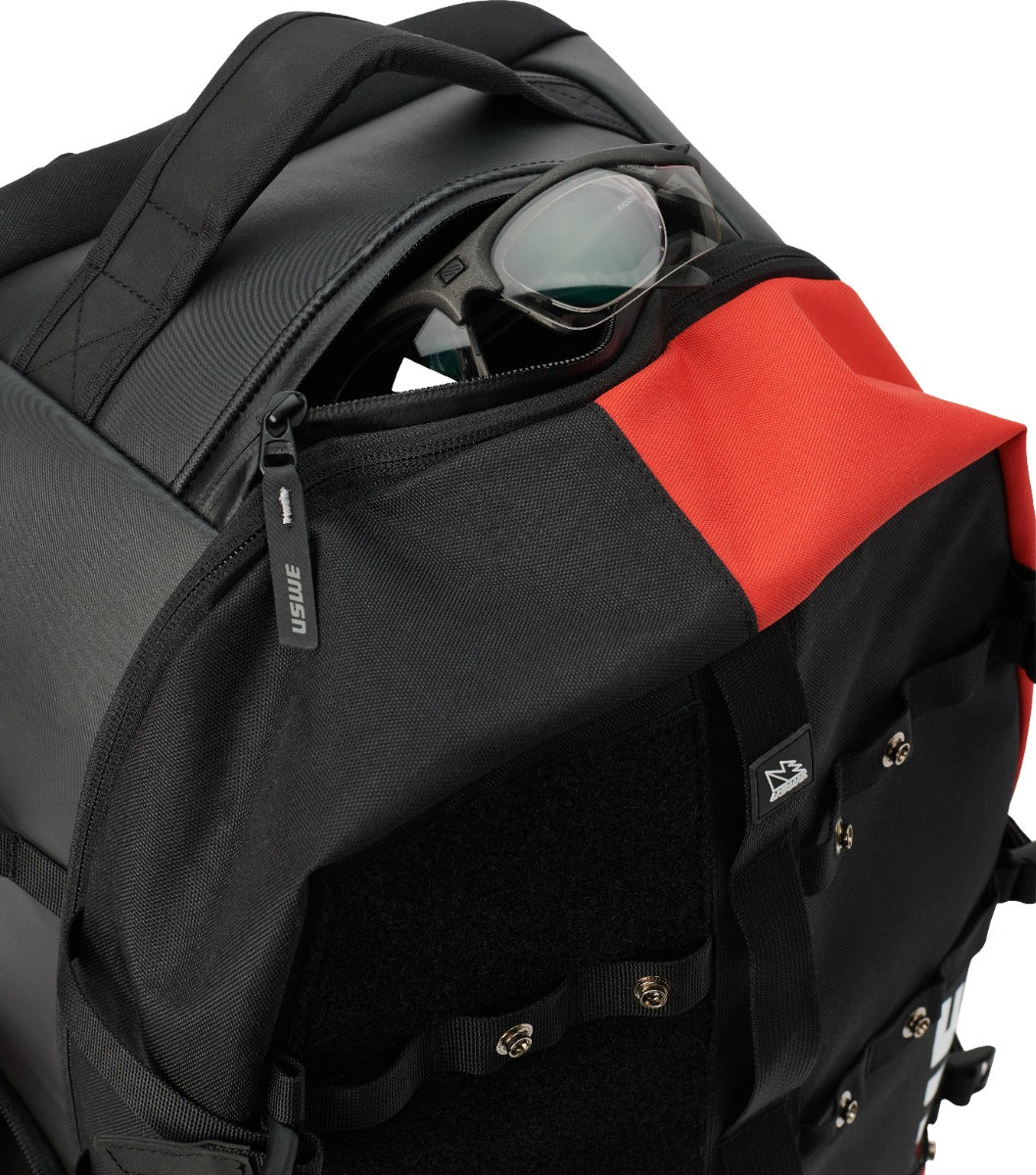 Buddy 40L Athlete Gear Pack - Black/Red - USWE 54040085035