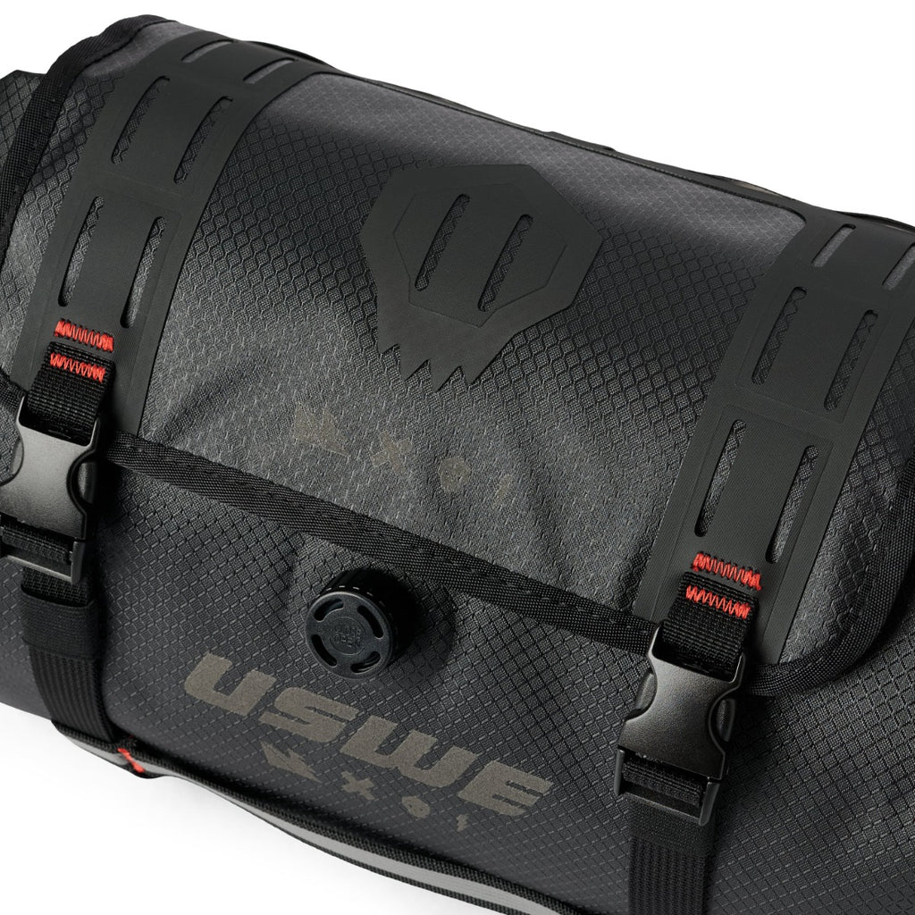 Handlebar Roll-Top Bag + Holster 9L - Black - USWE 200067001
