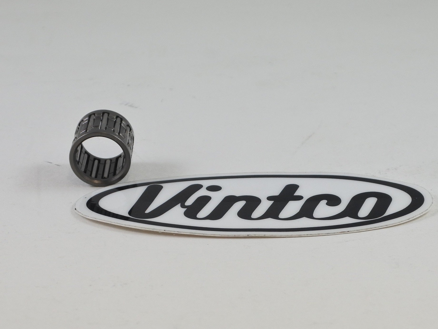 WRIST PIN BEARING 83-21 SUZUKI YAMAHA HONDA RM YZ CR 80 85 R RB 14X18X15.8 VINTCO BNW026
