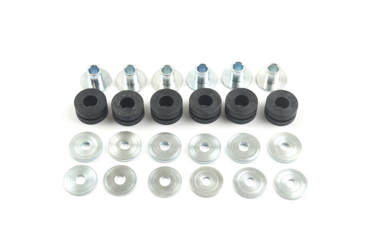 RADIATOR MOUNTING KIT JAP