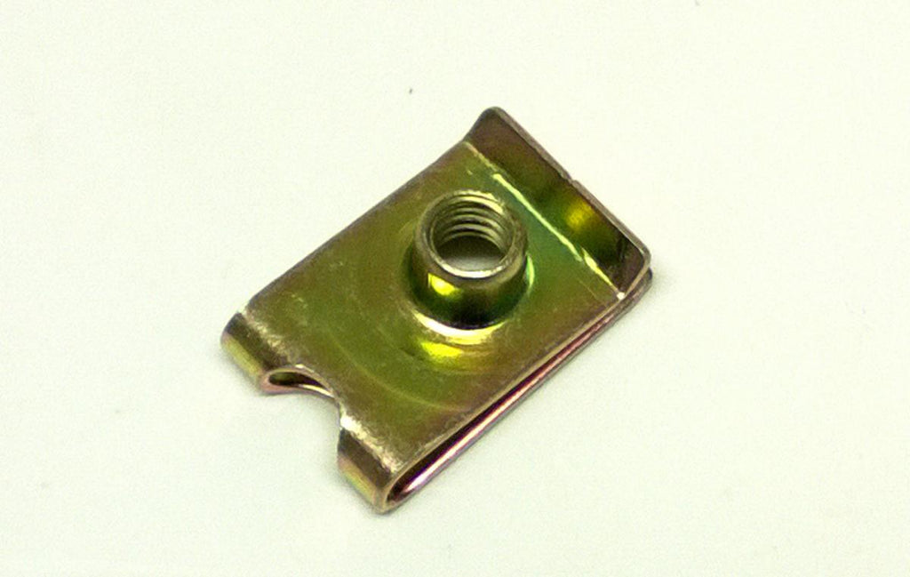 UNIVERSAL MOUNT CLIPS M6