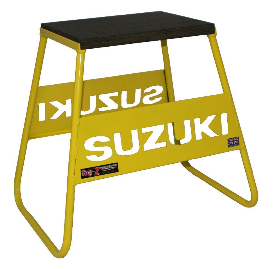STAND 440 YELLOW SUZUKI LOGO, MX LOGO STAND, SHOW ROOM STAND