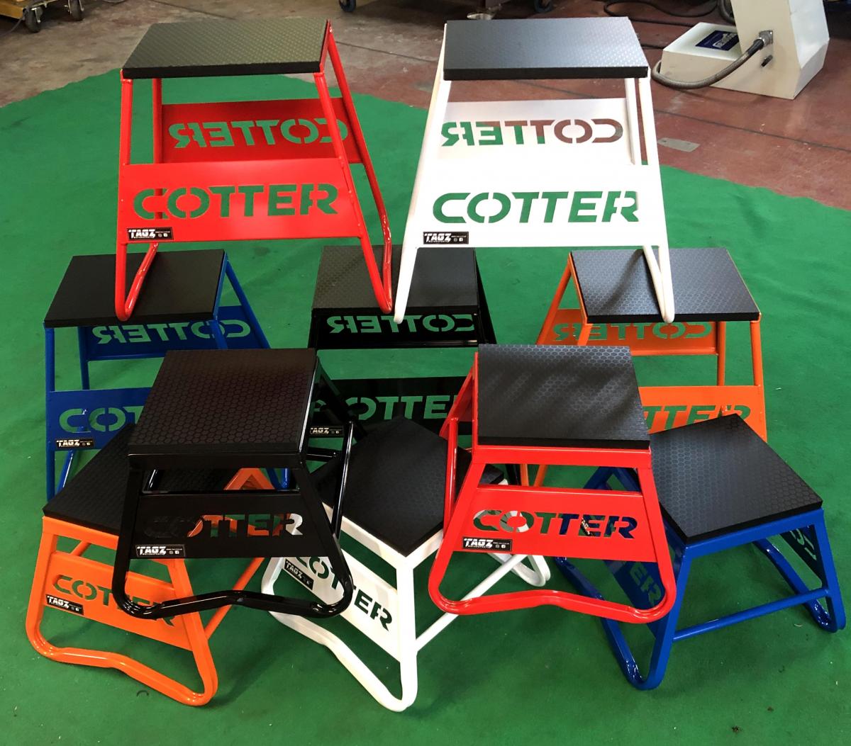 STAND 440 LOGO CUSTOM DESIGN, MINIMUM ORDER 10, MX LOGO STAND, SHOW ROOM STAND