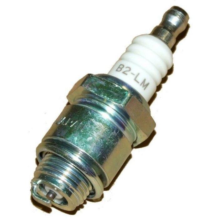 NGK SPARK PLUG B2-LM 1147, BRIGGS +  STRATTON ENGINES, B2-LM, LAWNMOWERS/SMALL ENGINES