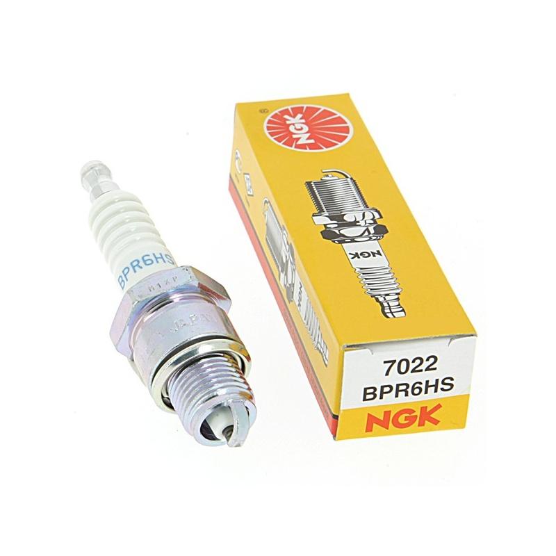 NGK SPARK PLUG BPR6HS 7022, NG7022