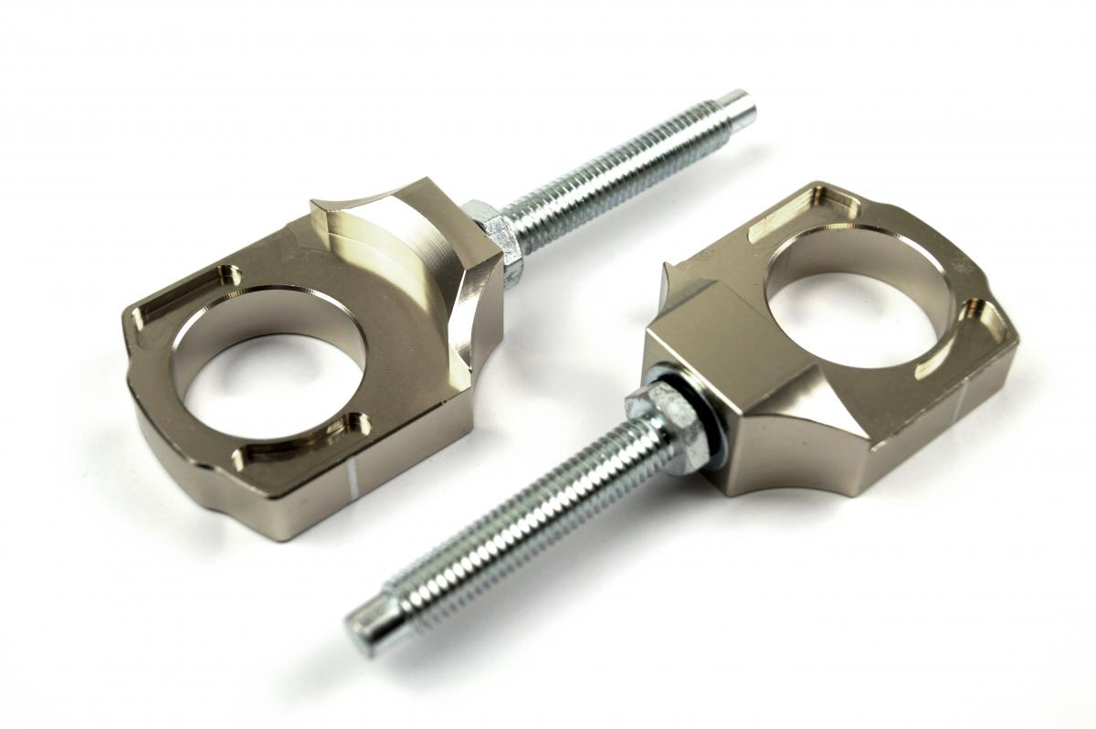 AXLE BLOCK & BOLT KX / RM