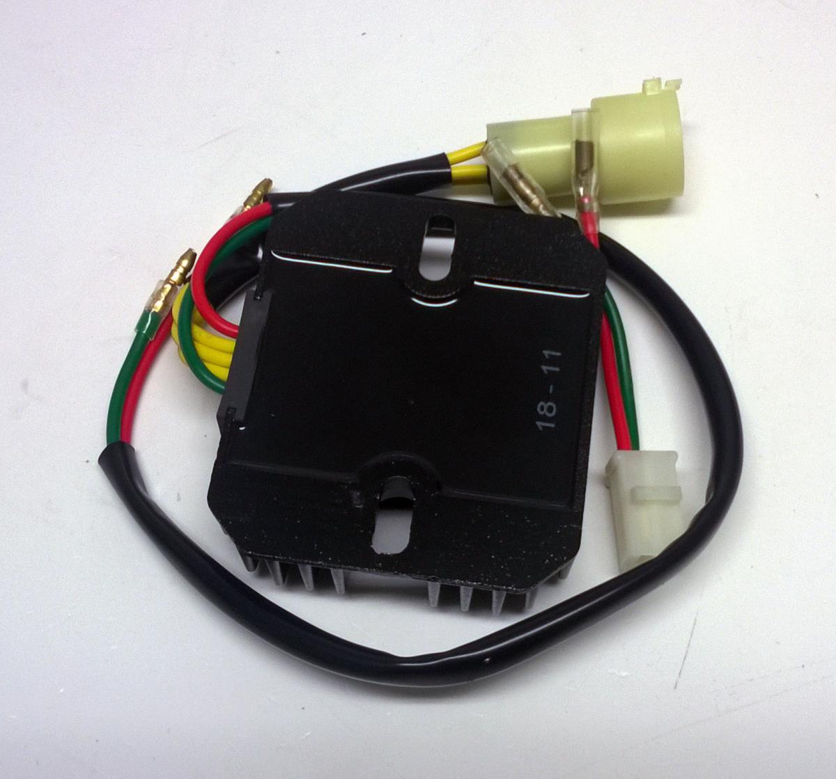 REGULATOR HONDA 31600-HC5-970, ATV TRX300 31600-HM5-630 TRX300 1988-92 TRX300 Fourtrax 1993-00 TRX300 Fourtrax 4x4 1988-92 TRX300FW, AHA6021, AT-01225, KL20-8742