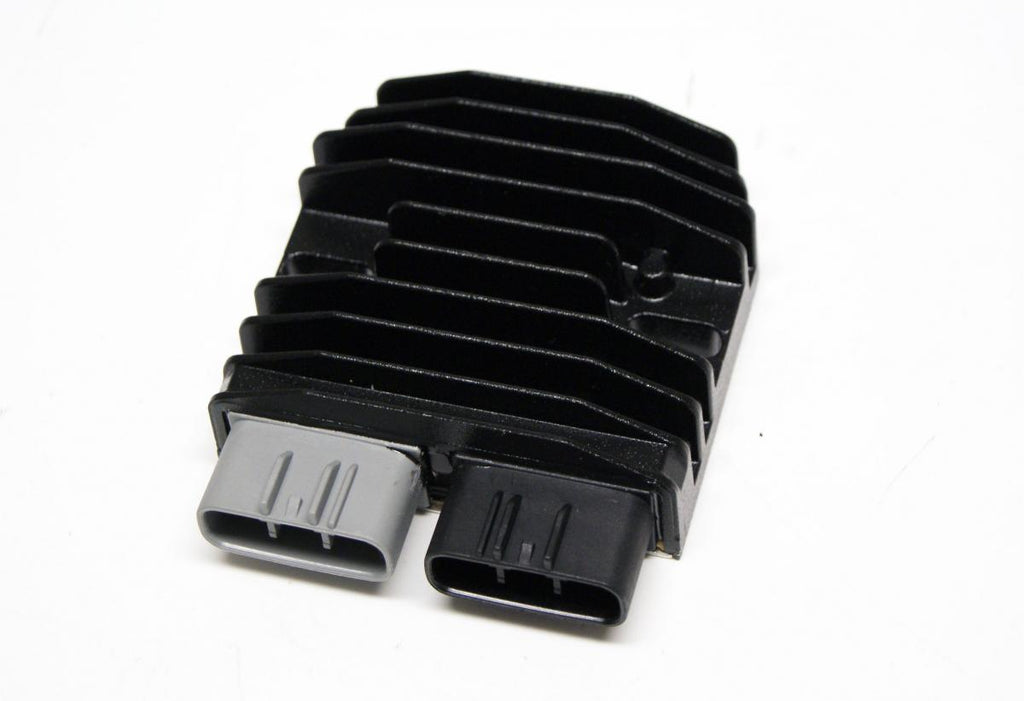 VOLTAGE REGULATOR YAMAHA 5JW-81960-00-00, ID 556684, AYA6033, YZF-R1 2002-03 FJR1300 2003-05 FJR1300A ABS 2003-05 Road Star Midnight Warrior XV17 PCM (1670cc) 200