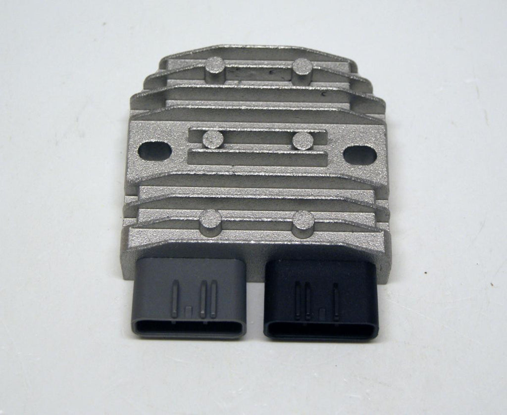 VOLTAGE REGULATOR 12V / 50A MOSFET, DZE 02425-04