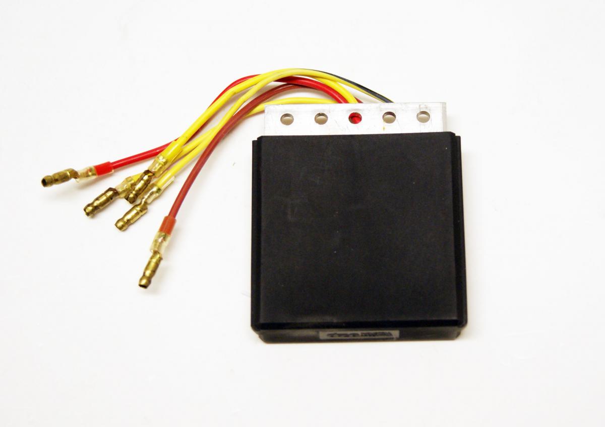 REGULATOR VOLTAGE 12V / 35A DZE REG 2300, DZE 02300-04