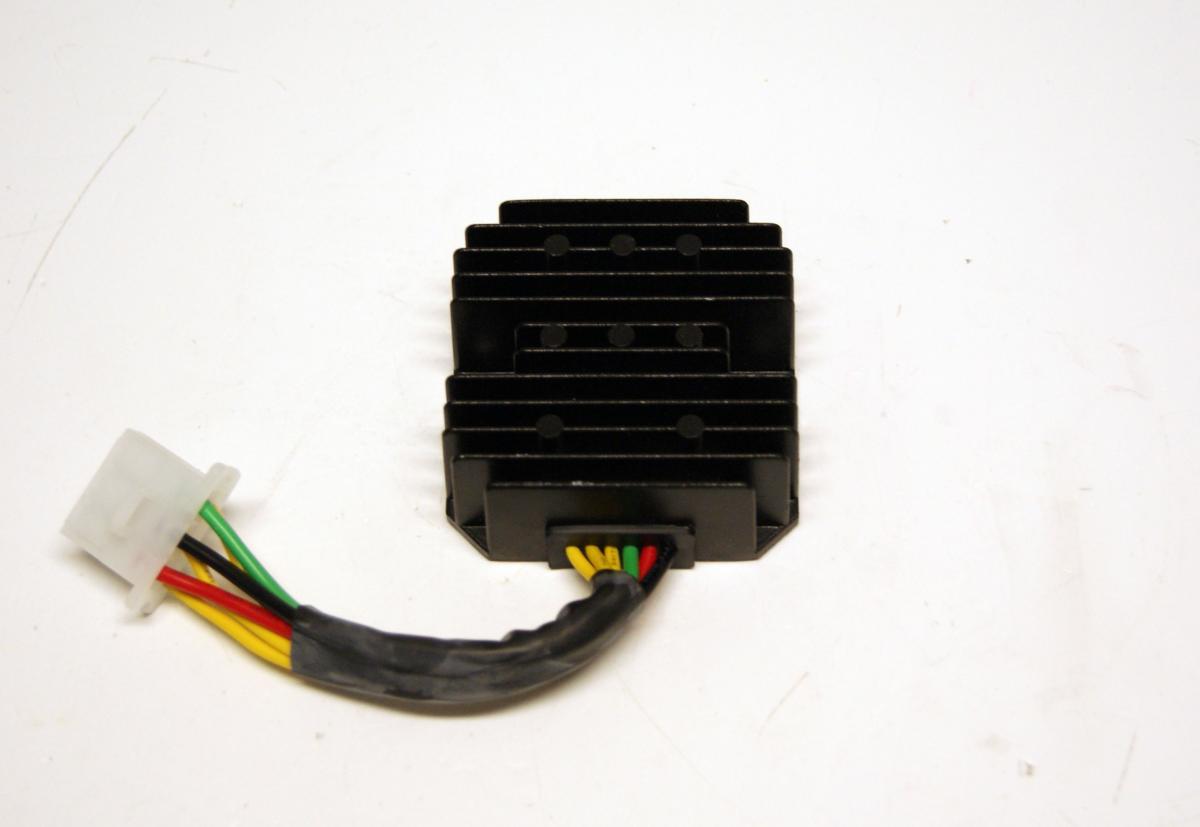 REGULATOR HONDA CM 250 C, RICKS 10-168, 31600-VM0-000, 31600-KC2-405, 31600-KB4-000