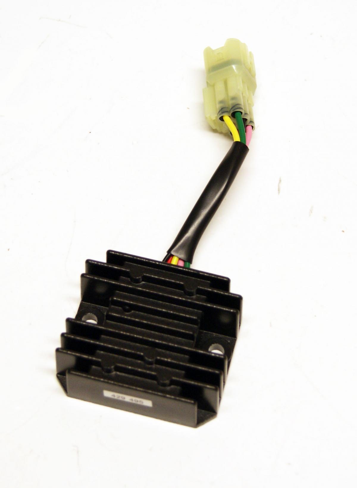REGULATOR KYMCO ATV, AKY6010 31600-LLB1-E00