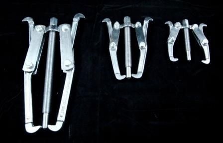 GEAR PULLER SET 2 LEG 3pc 100mm 150mm 200mm - TOOLZONE KDPAU300