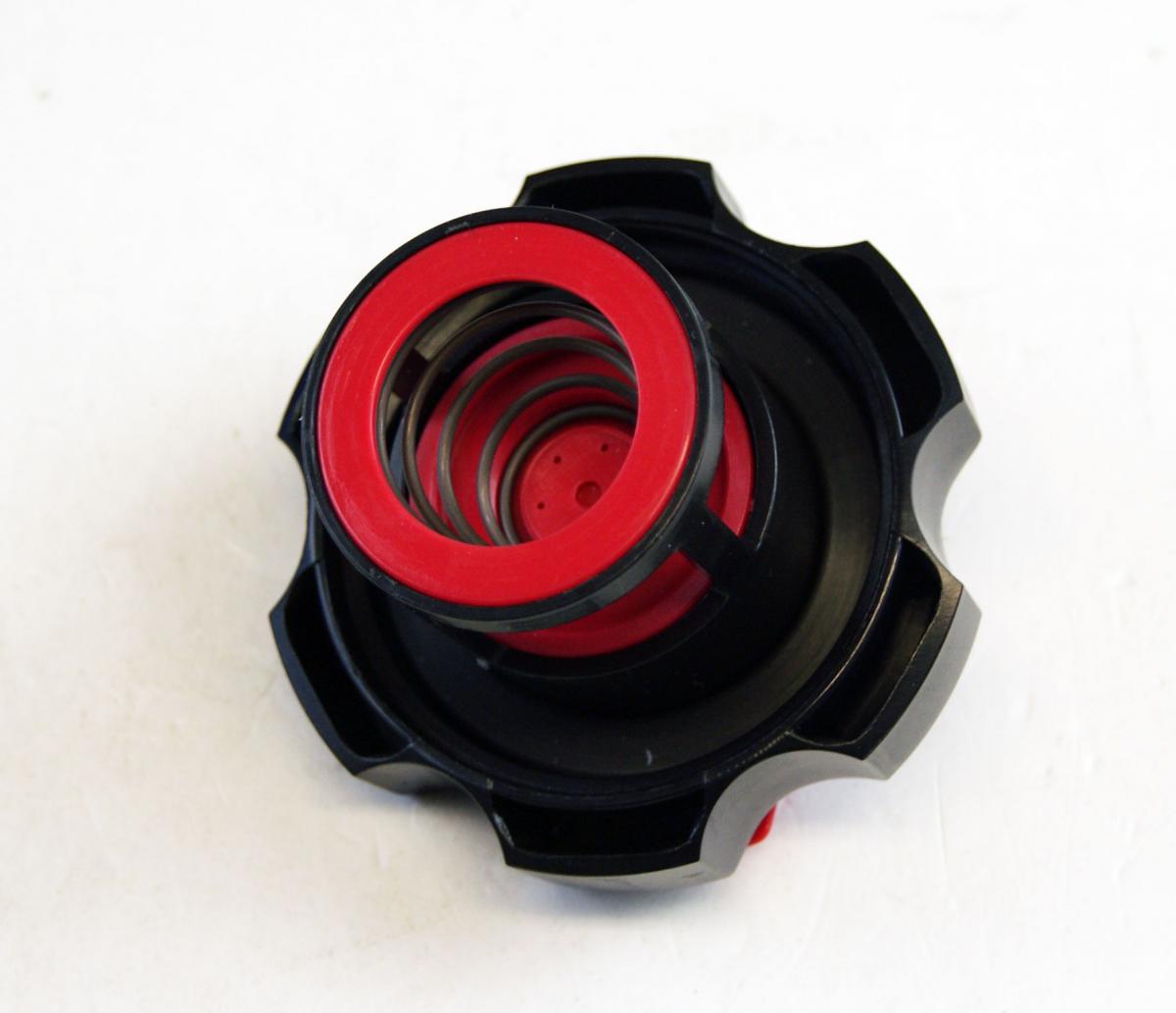 TUFF QUICK CAP HONDA BK/RED, 315-1635