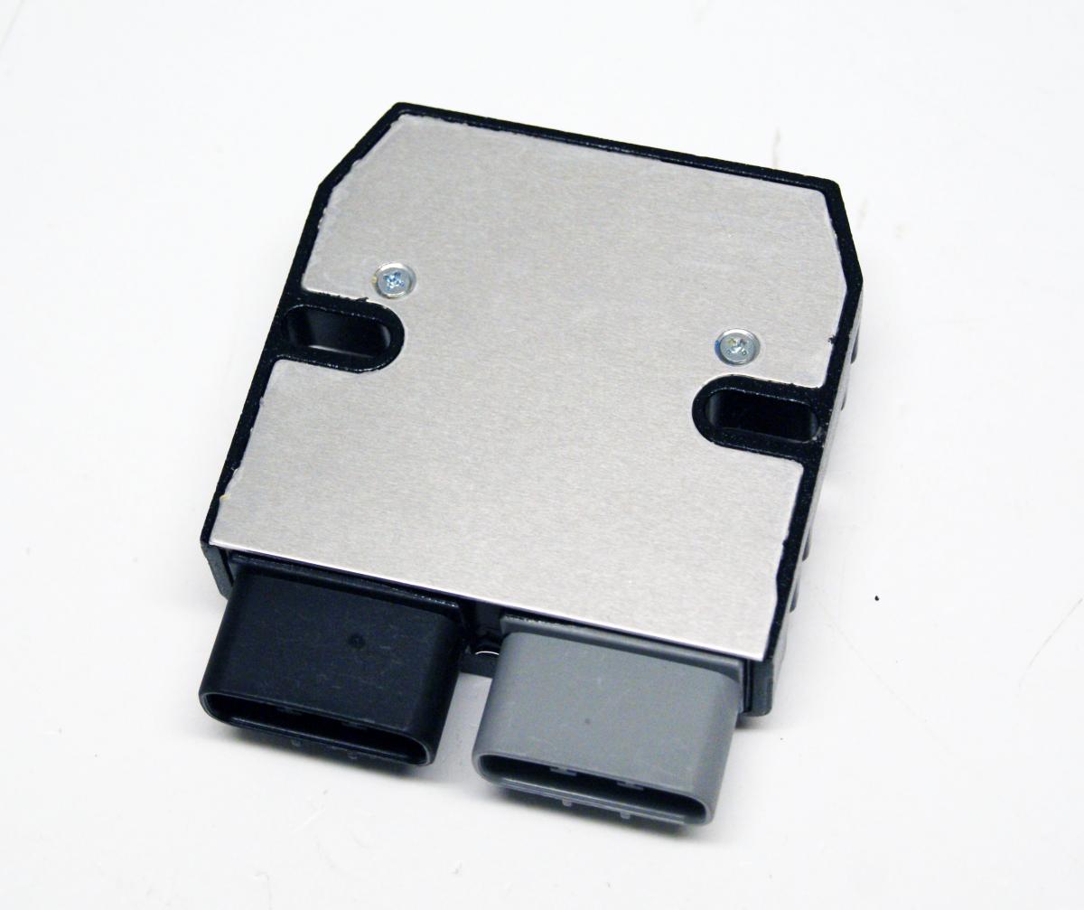 VOLTAGE REGULATOR YAMAHA 5JW-81960-00-00, ID 556684, AYA6033, YZF-R1 2002-03 FJR1300 2003-05 FJR1300A ABS 2003-05 Road Star Midnight Warrior XV17 PCM (1670cc) 200