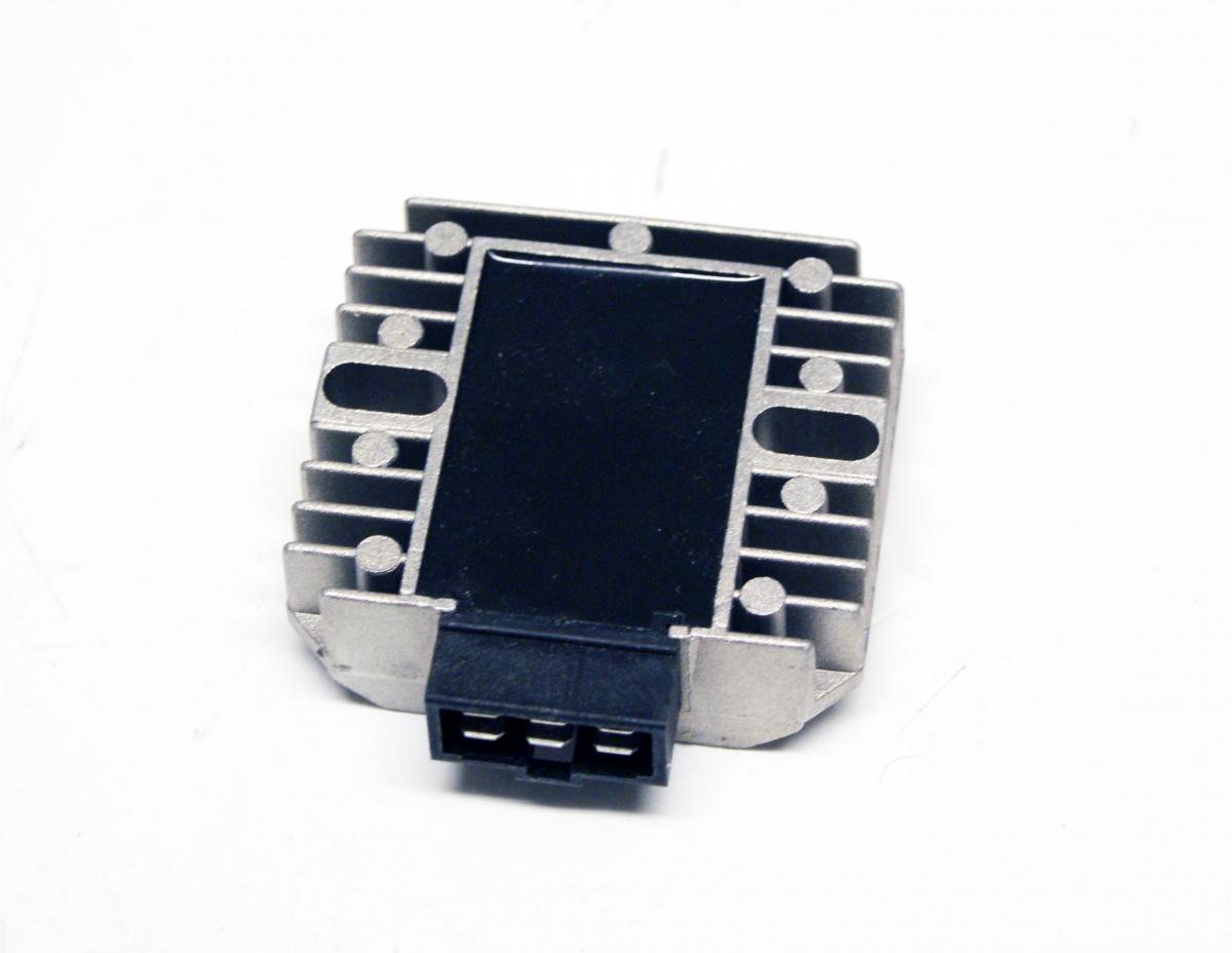REGULATOR 31600-890-951 RT5000, ESP2320 ATV, AHA6020 HONDA LAWN
