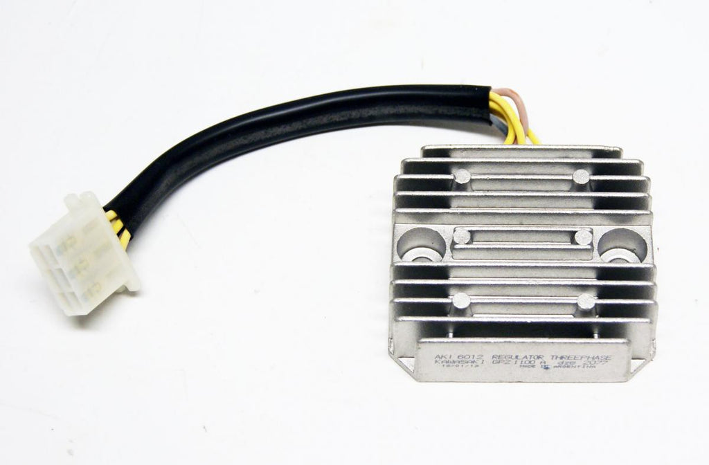REGULATOR 21066-1018 ZX750, KAWASAKI KZ1000/1100 ZX1000, AKI6012 ROAD