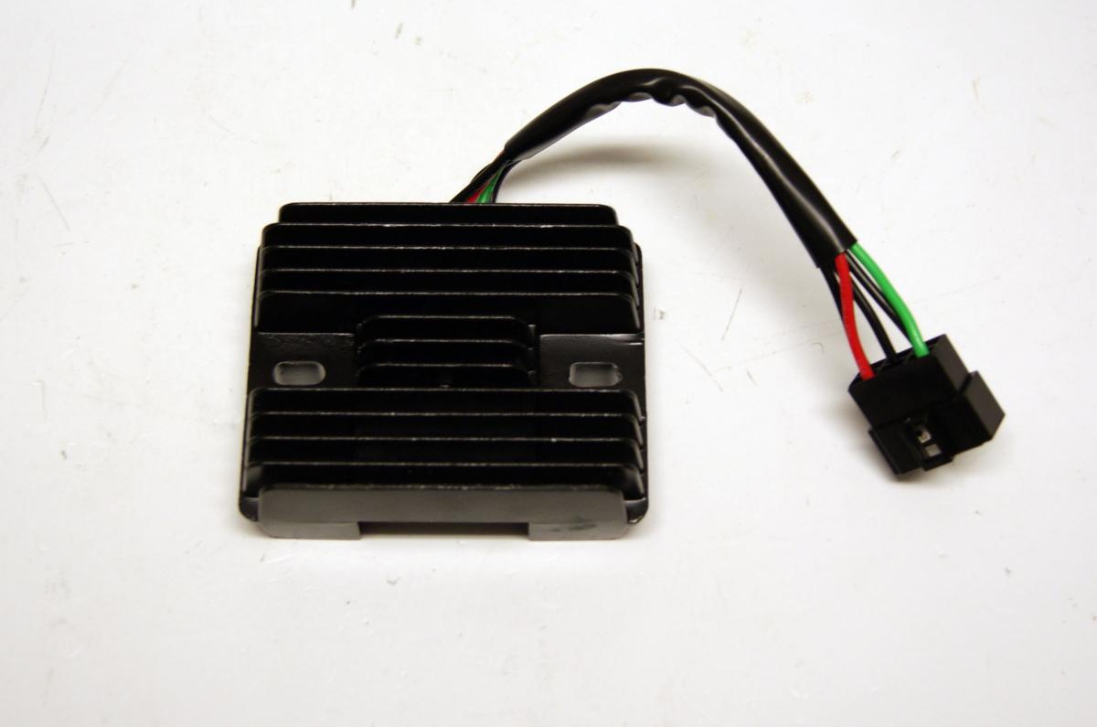 REGULATOR GSX-R600 - R1300, 32800-33E10, 32800-33E21, ASU6013