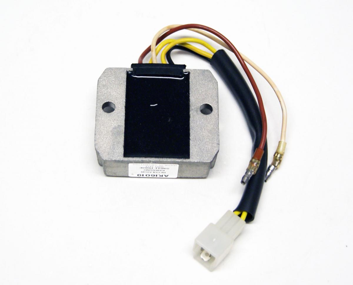 REGULATOR VOLTAGE 12V / 25A KAWASKAI 21066-1014, DZE REG 2430 SH522-12