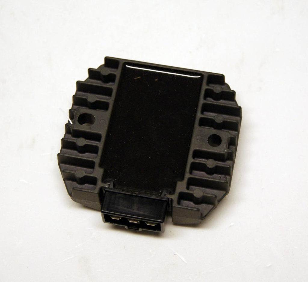 REGULATOR KAWASAKI 21066-1089, K&L 20-5333 MADE IN JAPAN