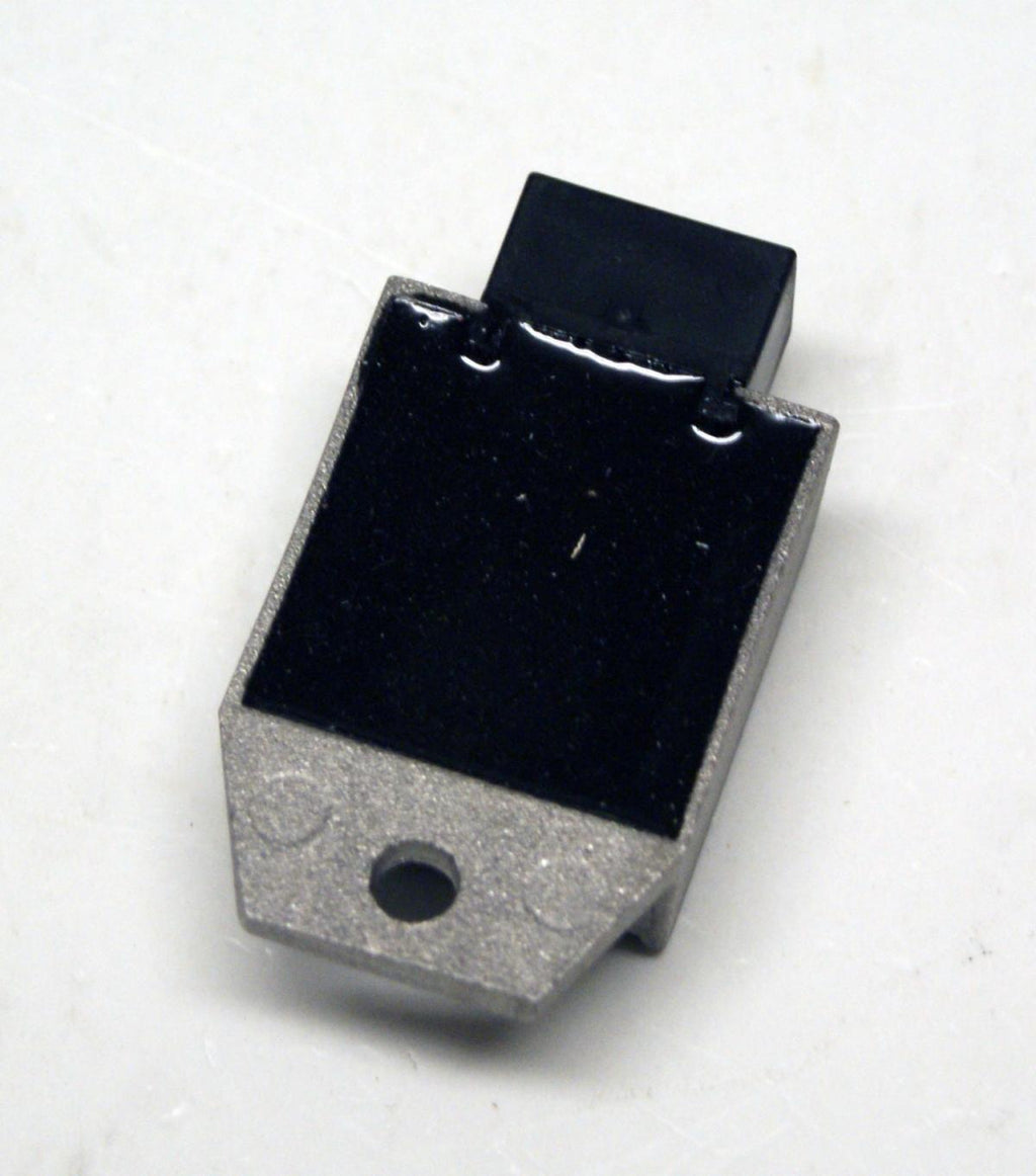 REGULATOR VOLTAGE 12V / 8A, 02010-0432800-31C21 / 2JA-81960-A0-00 1KH-81960-00-00