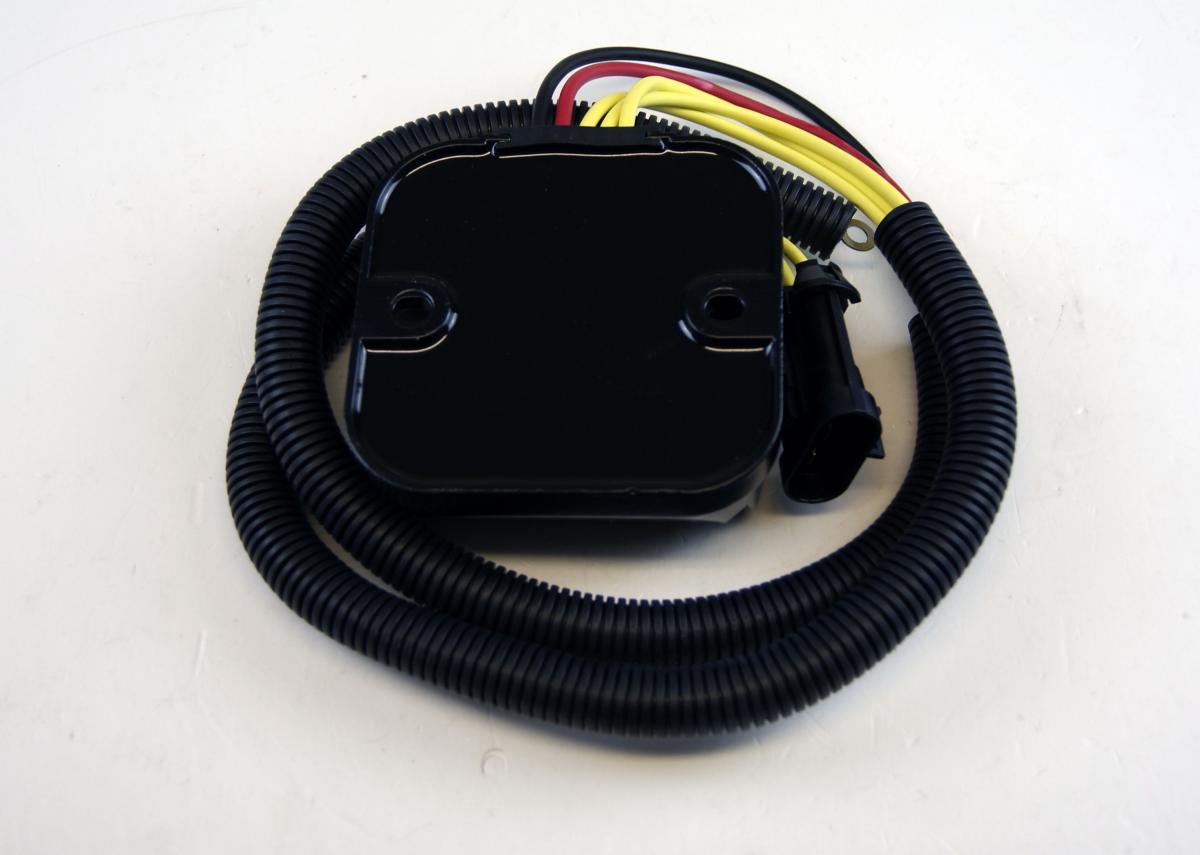 REGULATOR 12V POLARIS RZR, Arrowhead APO6026 4013904