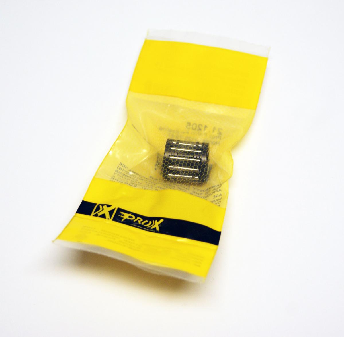 SMALL END 14x18x18 BEARING, PROX 21.1205 MADE IN JAPAN