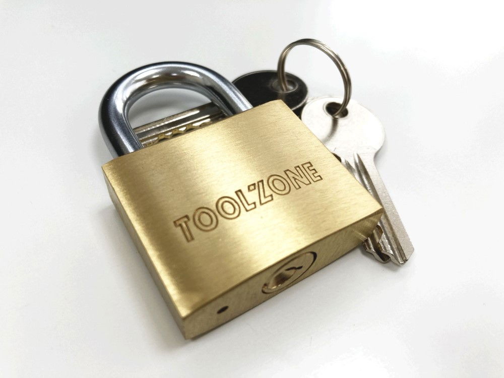PADLOCK HEAVY DUTY BRASS 40mm WITH 3 KEYS - TOOLZONE KDPLK016