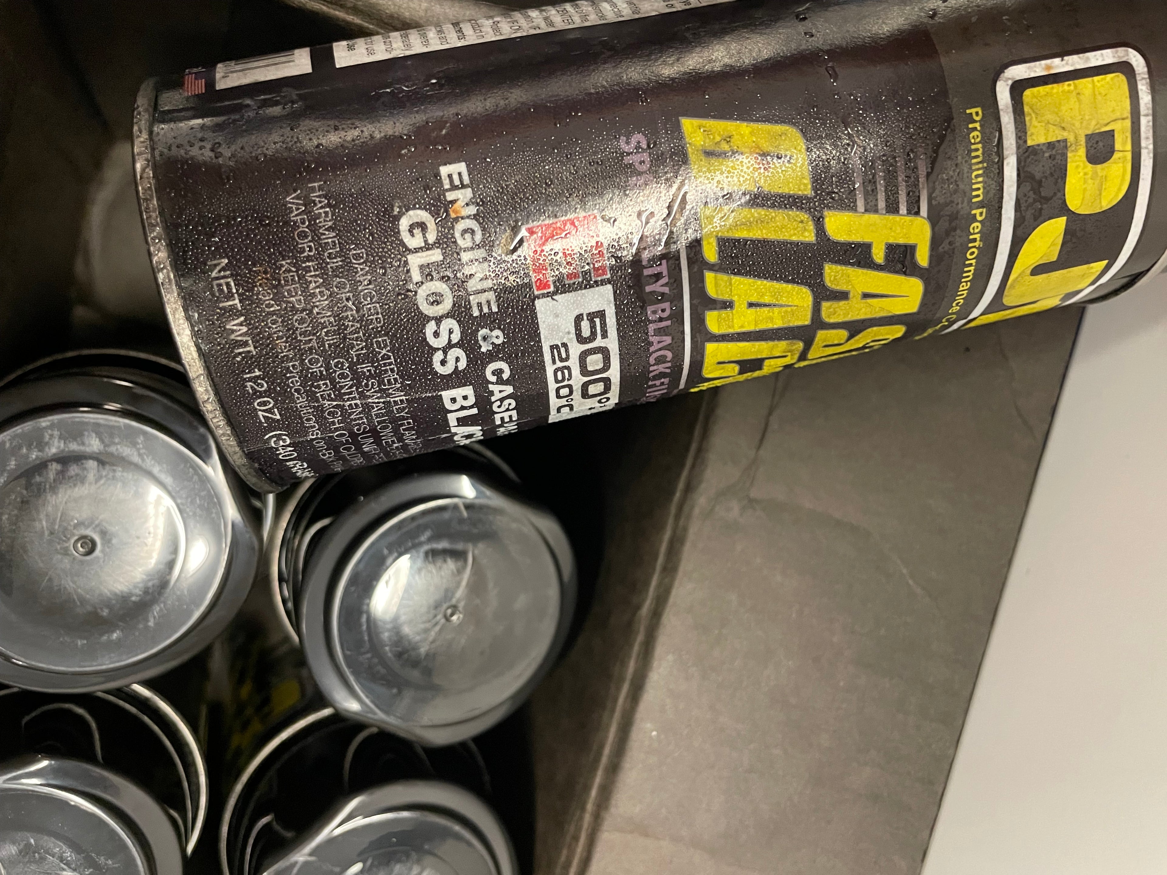 CLEARANCE 5 x PJ1 HT1500 PAINT SPRAY BLACK, HIGH TEMPERATURE, PJ010001