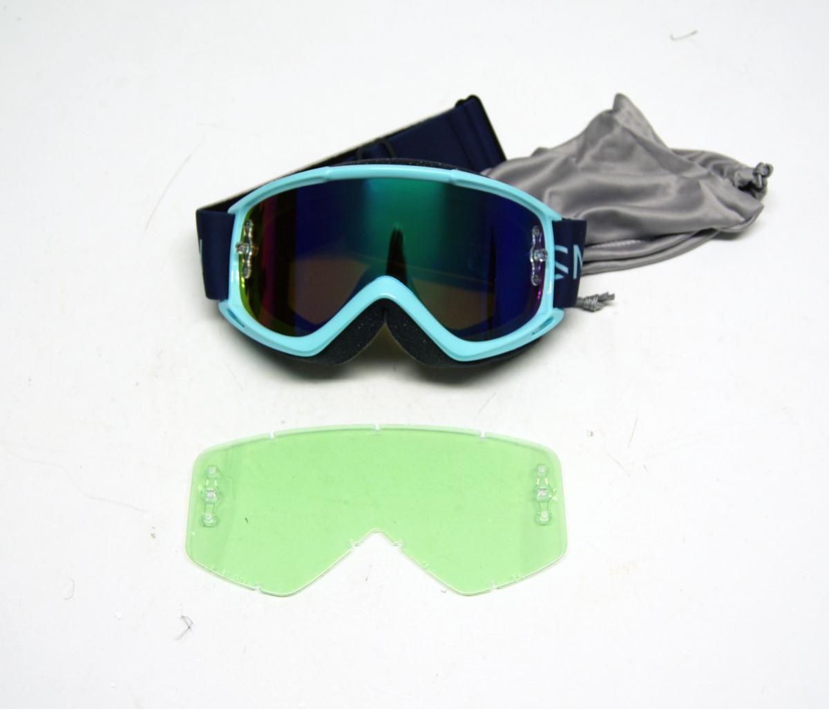 SMITH FUEL V.1 MAX ICEBERG BLUE, M00830361991Y - END OF LINE, MIRRORED LENS AND CLEAR LENS