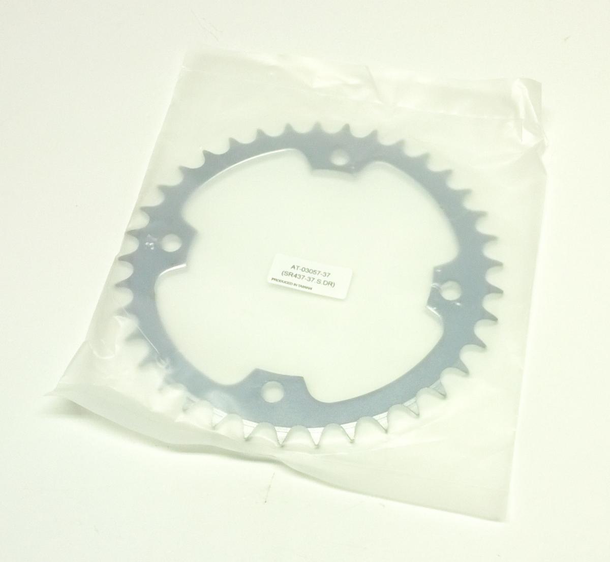 REAR SPROCKET STEEL 37 [JTR1857.37] 520
