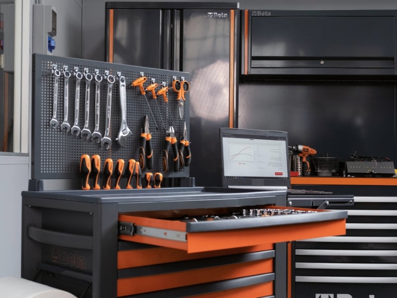 Mobile Roller Cab 7 Drawers Reinforced Worktop 800kg Capacity - Beta Tools RSC24/7-O