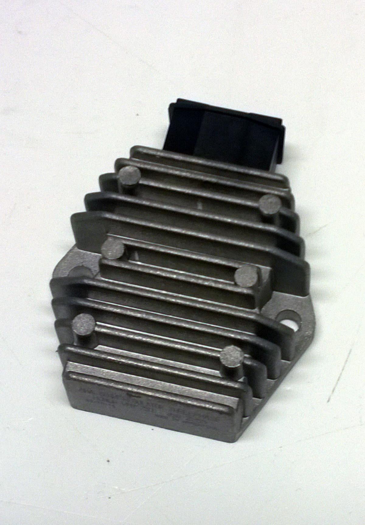 REGULATOR 31600-MY7-305 ROAD, CBR1100XX 97-98, VFR750F 90-97 AHA6044 HONDA 31600-MY7-305, 31600-MT4-008, 31600-MY7-600, K&L 20-530