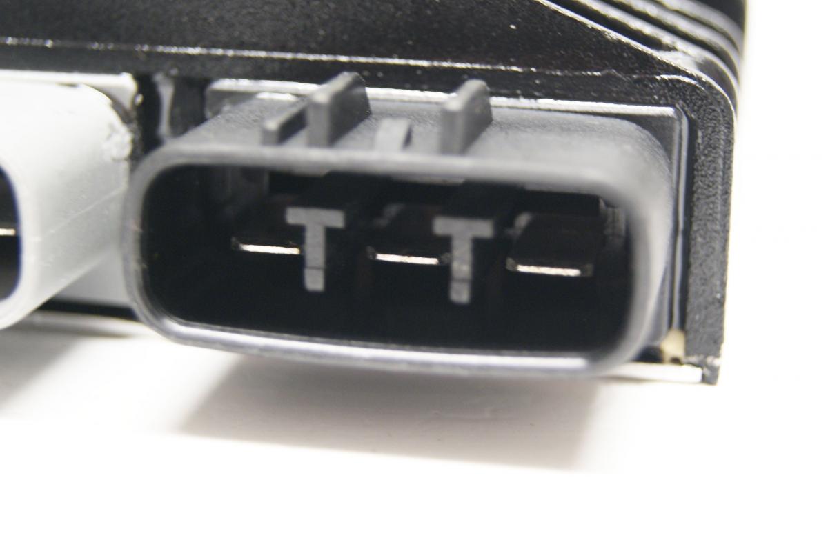 VOLTAGE REGULATOR YAMAHA 5JW-81960-00-00, ID 556684, AYA6033, YZF-R1 2002-03 FJR1300 2003-05 FJR1300A ABS 2003-05 Road Star Midnight Warrior XV17 PCM (1670cc) 200