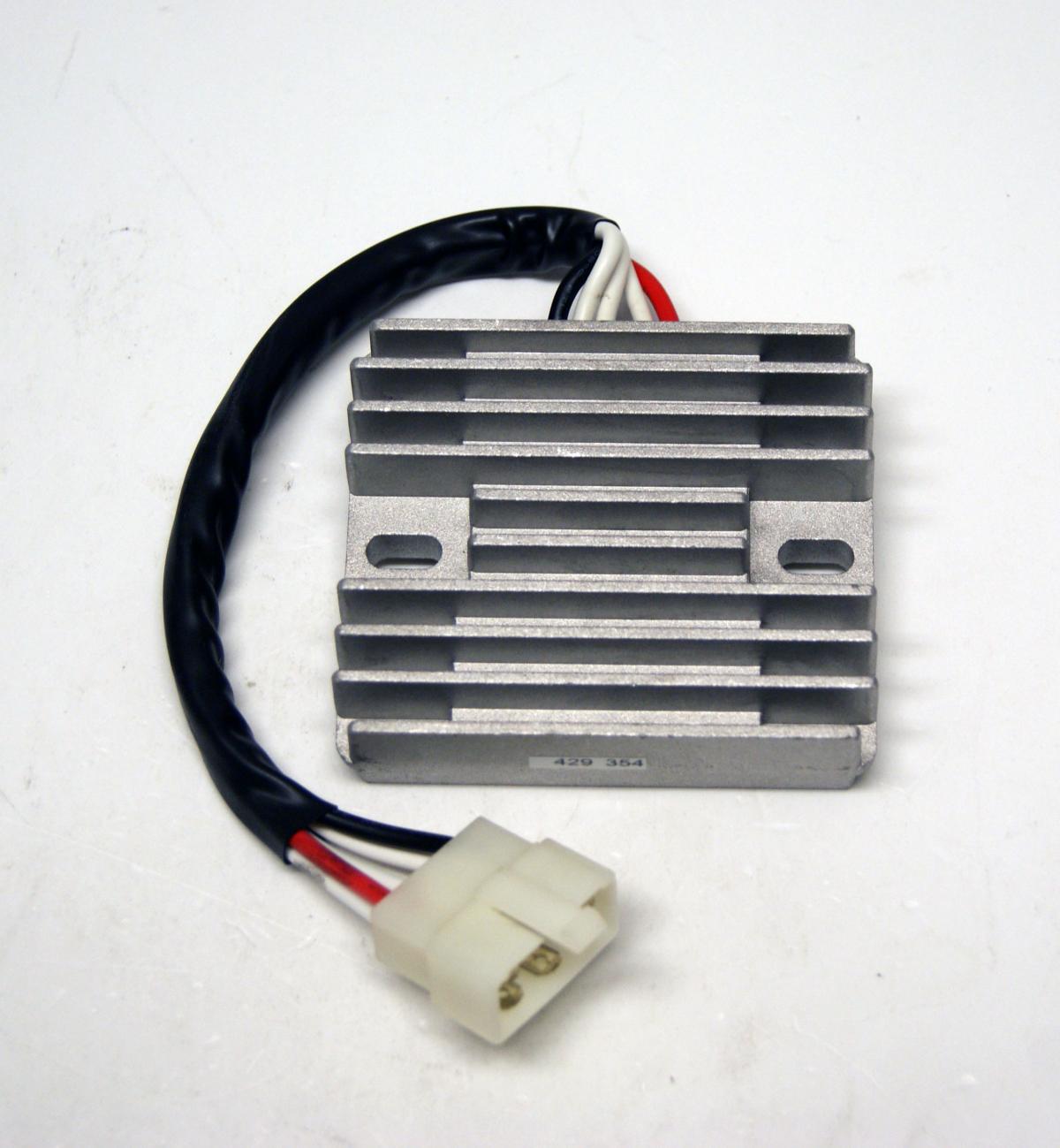 REGULATOR Yamaha XVZ1300, AYA6037, 3VD-81960-00-00, ROAD, 3LS-81960-01-00 (44-3978