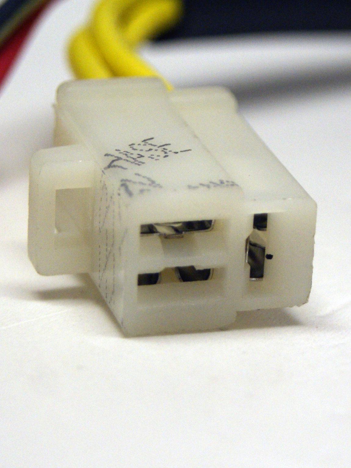 REGULATOR VOLTAGE 12v / 25A, DZE 02396-04 32800-30B01/ 32800-33C00 32800-33C01