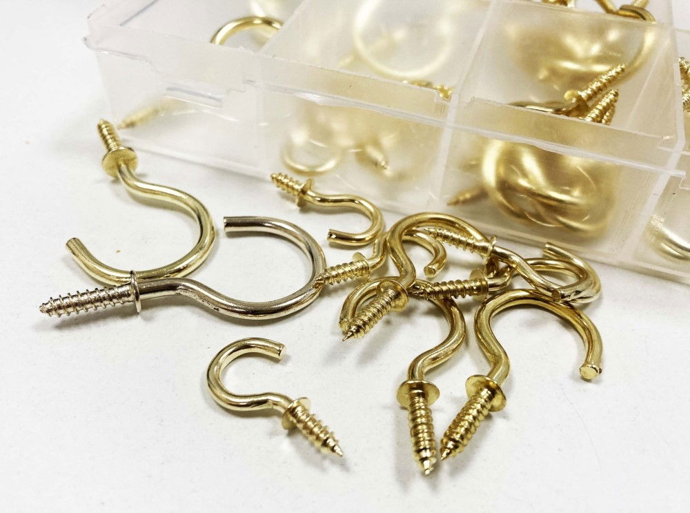 CUP HOOKS ASSORTED SET 66pc BRASS COATED 1/2-1 1/4 - TOOLZONE KDPHW081