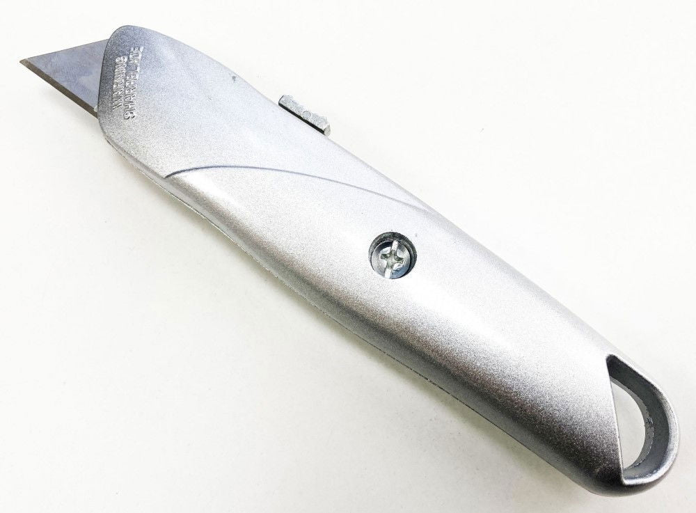 UTILITY KNIFE RETRACTABLE METAL BODY WITH 3 BLADES - TOOLZONE KDPKN016