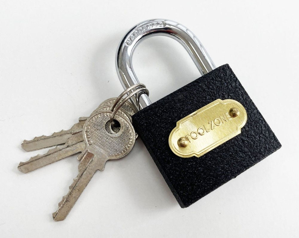 PADLOCK CAST IRON 38mm WITH 3 KEYS - TOOLZONE KDPLK028
