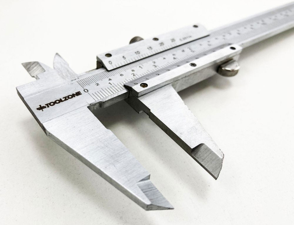 PRECISION VERNIER CALIPER 150mm IN CASE - TOOLZONE KDPMS088