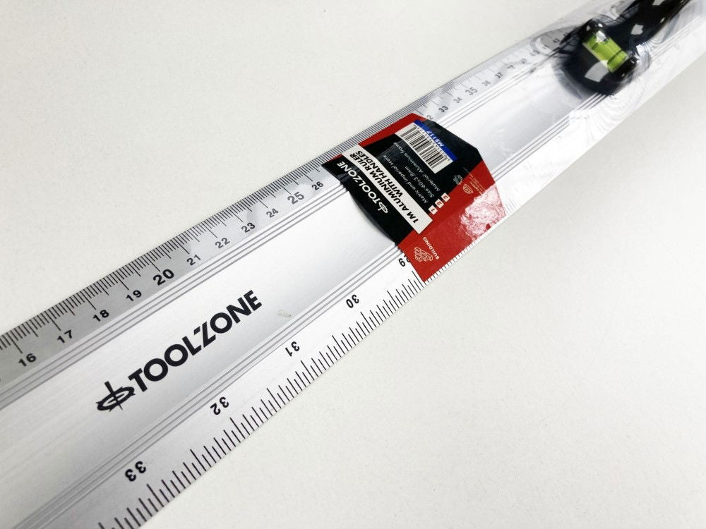 ALUMINIUM RULER 40 WITH HANDLES AND SPIRIT LEVEL METRIC AND IMPERIAL - TOOLZONE KDPMS117