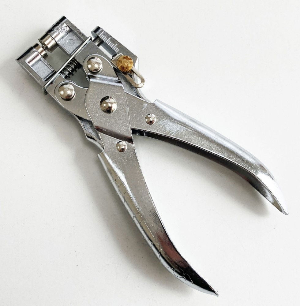 EYELET PLIERS HEAVY DUTY 165mm CHROME PLATED WITH 100PC BRASS EYELETS - TOOLZONE KDPPL230