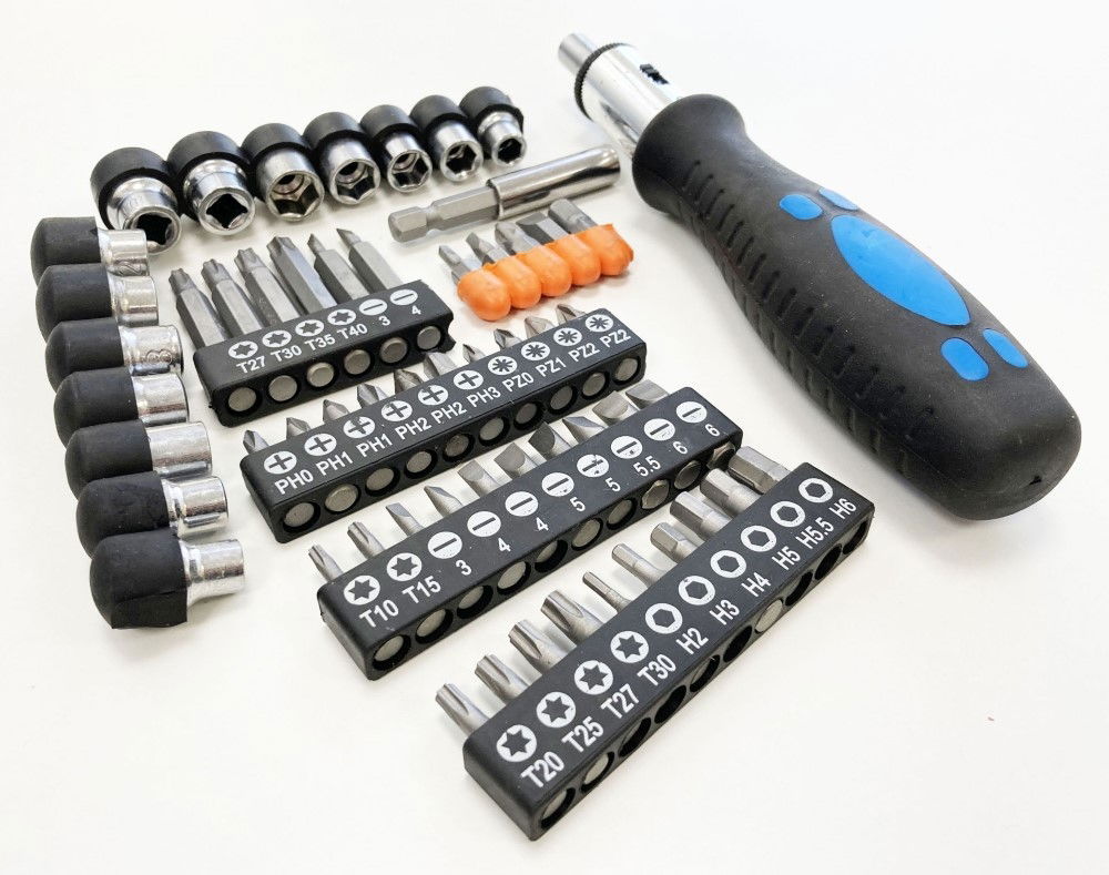 RATCHET SCREWDRIVER AND SOCKET SET 57PC - TOOLZONE KDPSD102