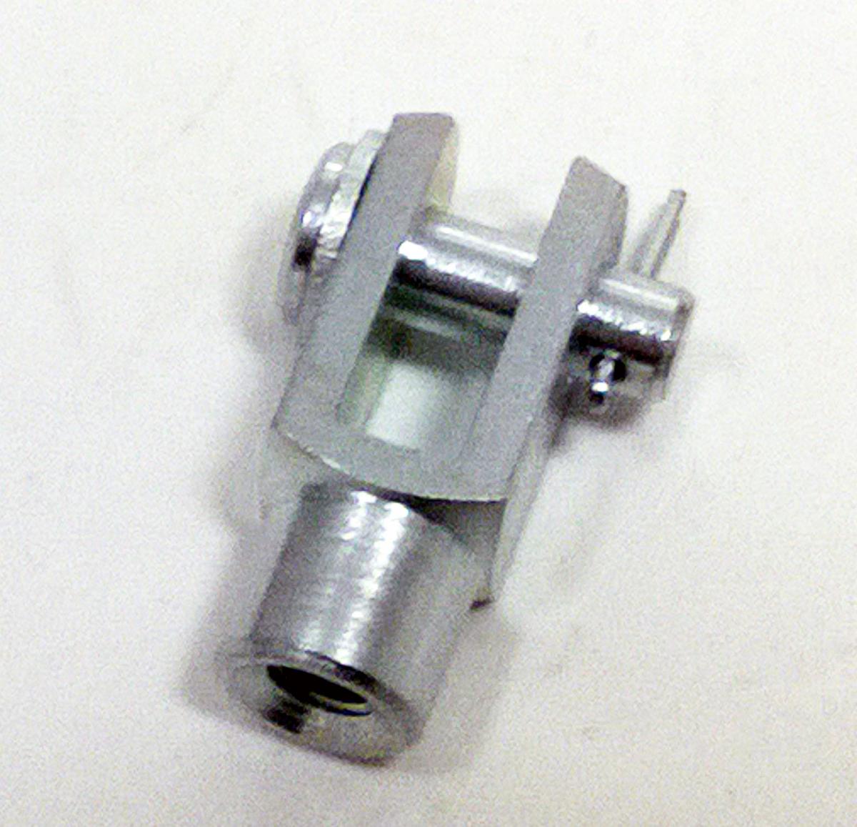 UNIVERSAL BRAKE CLEVIS M5x10 EACH, CLEVIS JOINT & PIN RH COARSE (A), / R3389.R051